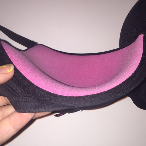 PINK black push up bra!!! - Picture 3 of 4